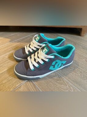 DC Canvas Sneakers in Gray and Teal